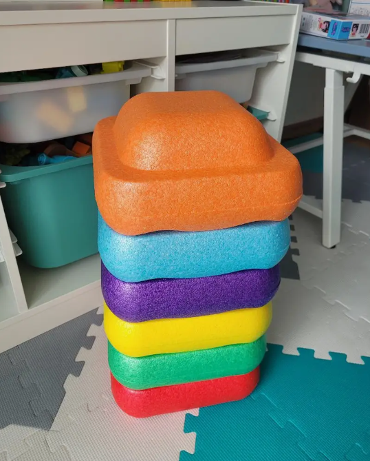 Цветни камъни за баланс тип Stepping Stones комплект от 3 части Цветни камъни за баланс тип Stepping Stones комплект от 3 части